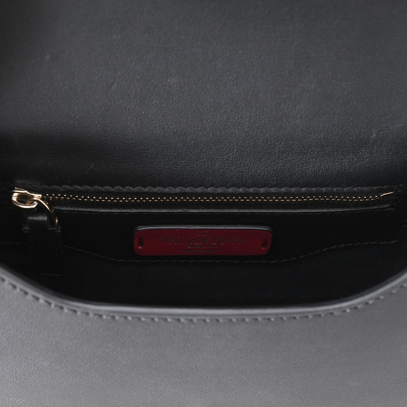 VALENTINO(USED)발렌티노 락스터드 라운드 숄더백