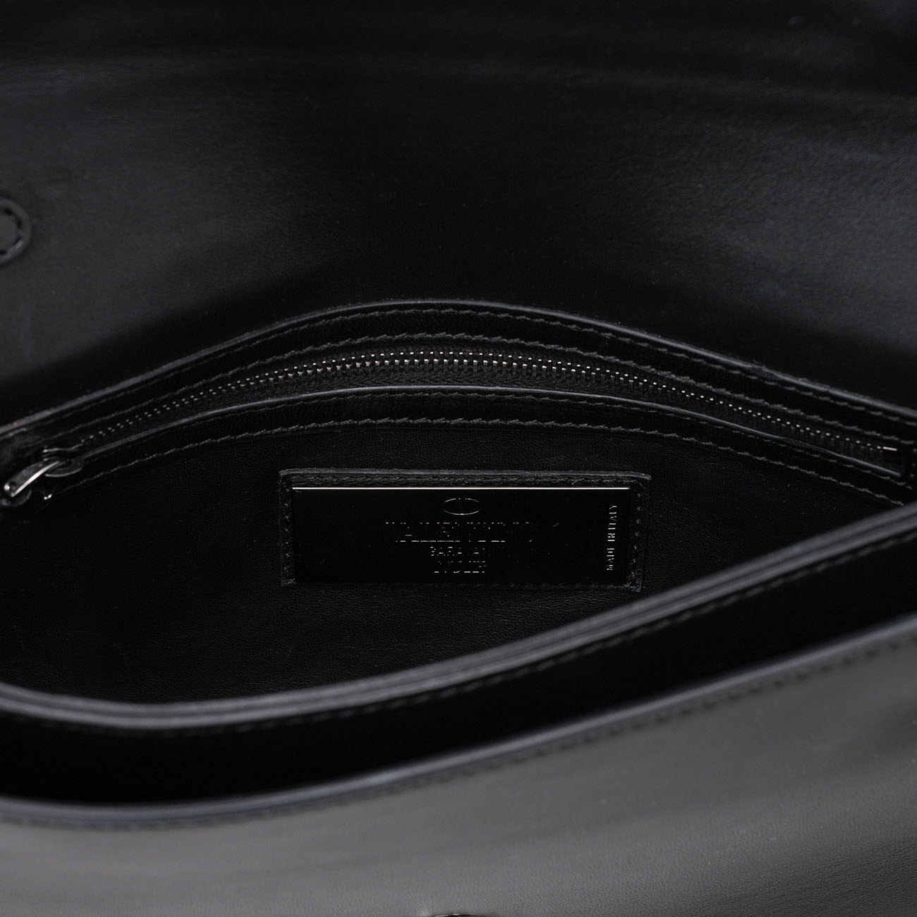 VALENTINO(USED)발렌티노 락스터드 스트랩 클러치백
