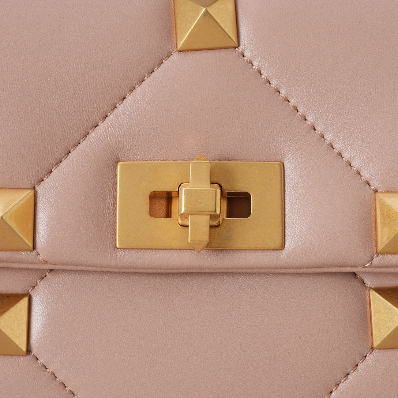 VALENTINO(USED)발렌티노 로만 스터드 체인백