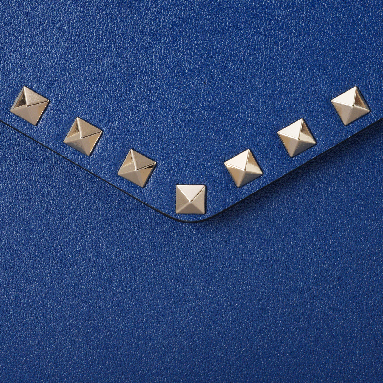 VALENTINO(USED)발렌티노 락스터드 클러치