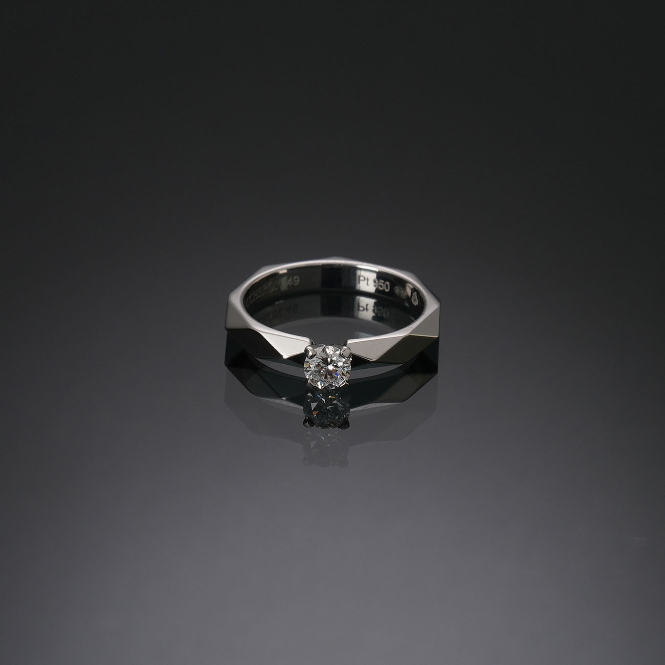 BOUCHERON(USED)부쉐론 솔리테어 파셋 0.23ct 플래티늄 링 #49