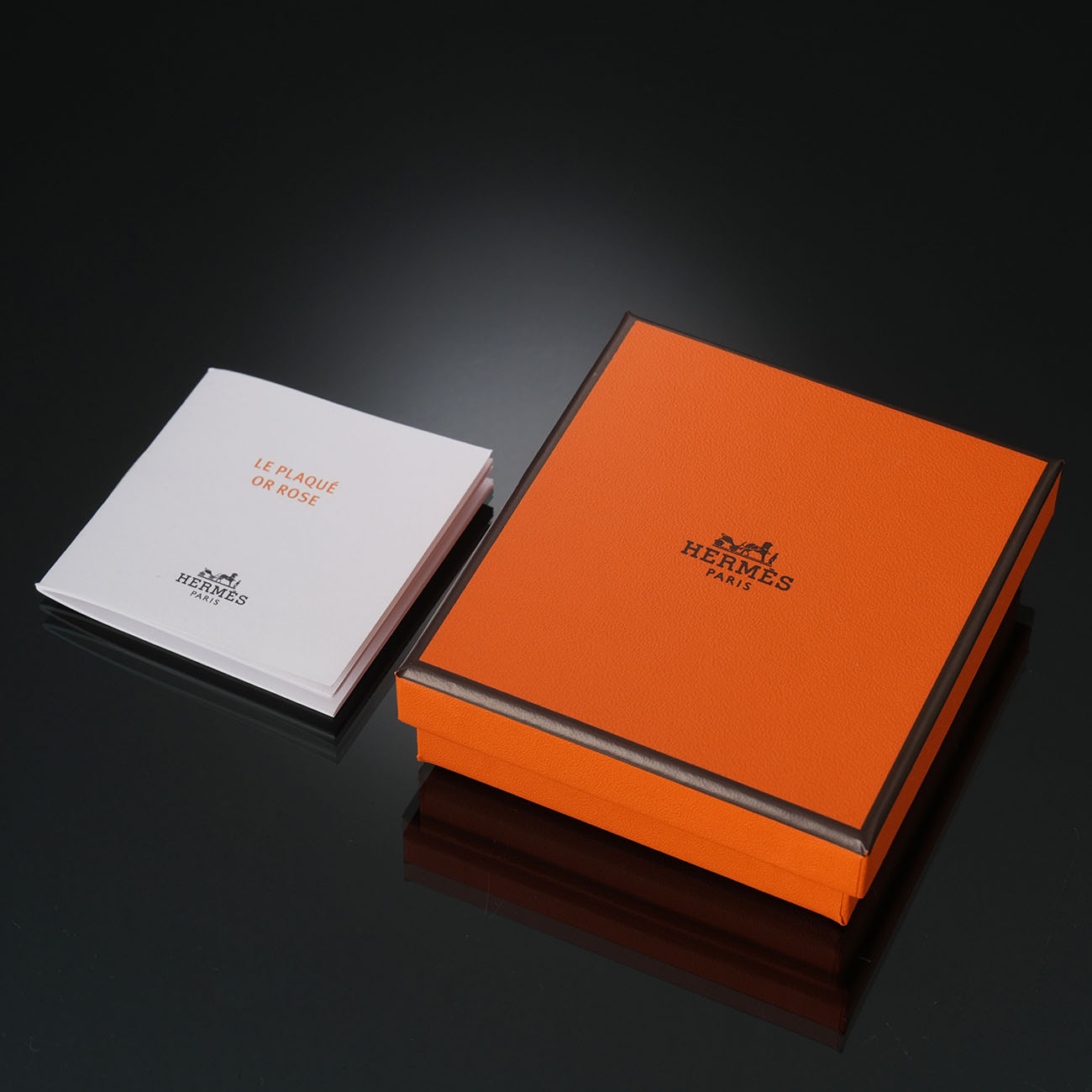 HERMES(NEW)에르메스 팝아슈 미니 이어링 블랑 (새상품) NEW PRODUCT