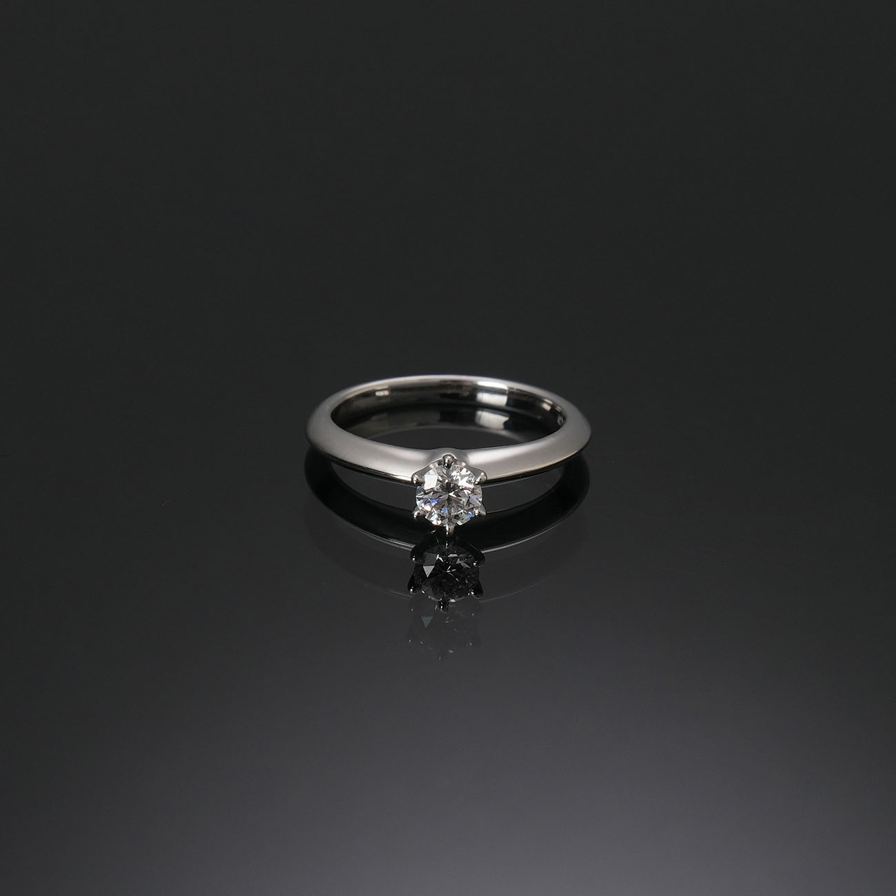 TIFFANY & CO.(USED)티파니앤코 0.23ct 플래티늄 웨딩 링 #45