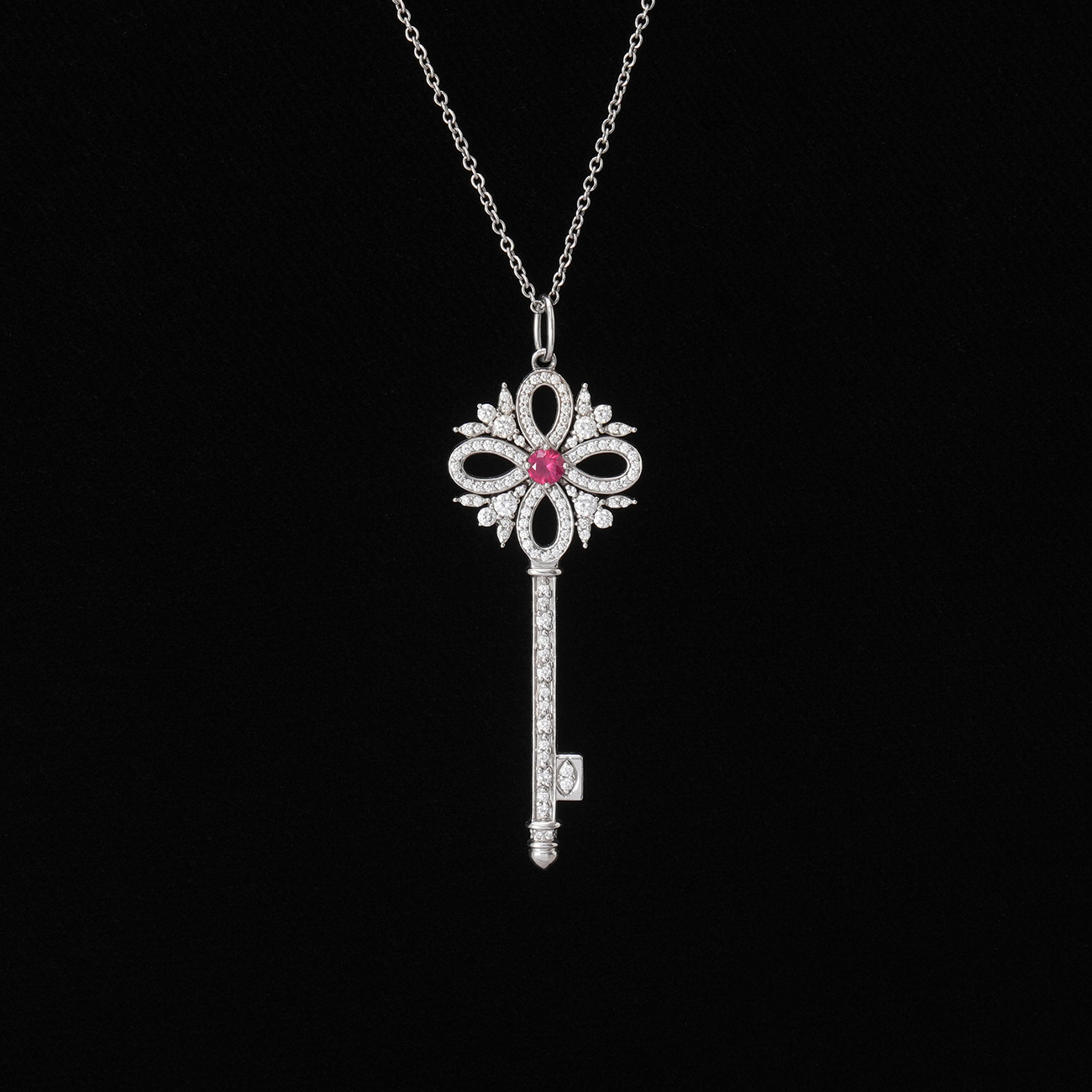 TIFFANY & CO.(USED)티파니 플레티늄 빅토리아 키 펜던트 네크리스 미듐