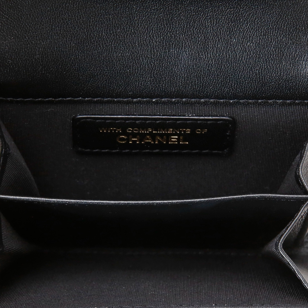 CHANEL(USED)샤넬 벨벳 CC로고 카드지갑