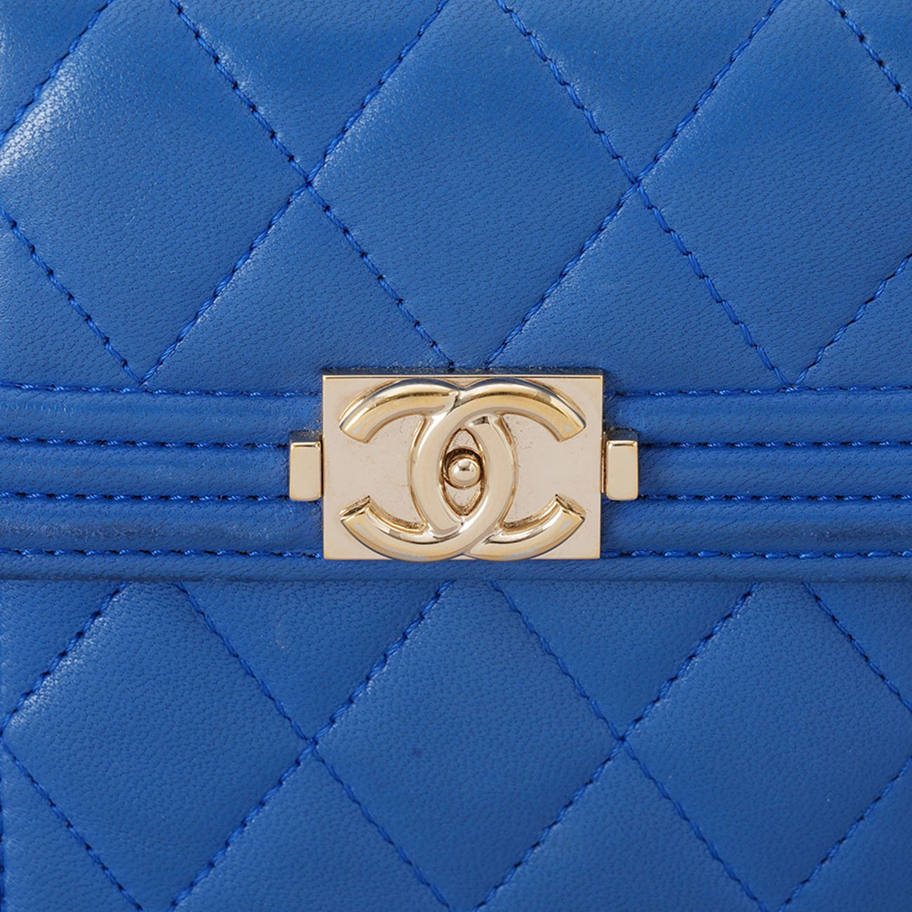 CHANEL(USED)샤넬 램스킨 보이샤넬 반지갑