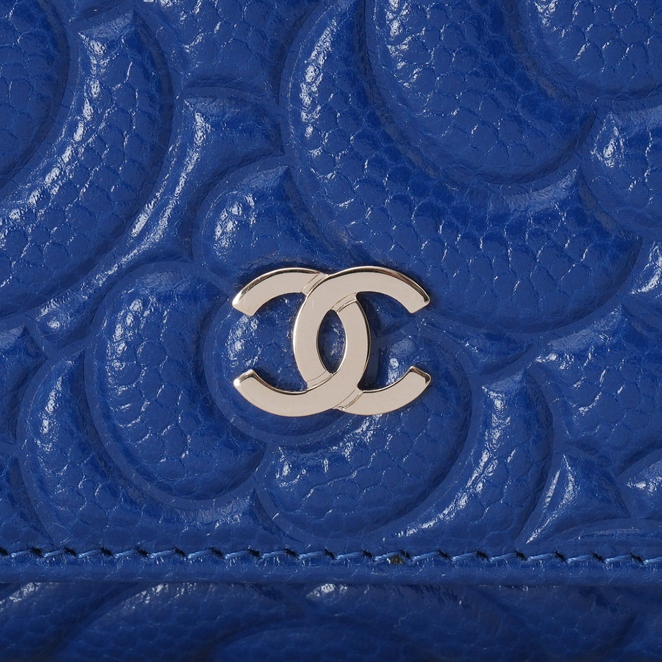 CHANEL(USED)샤넬 AP0710 캐비어 까멜리아 3단 반지갑