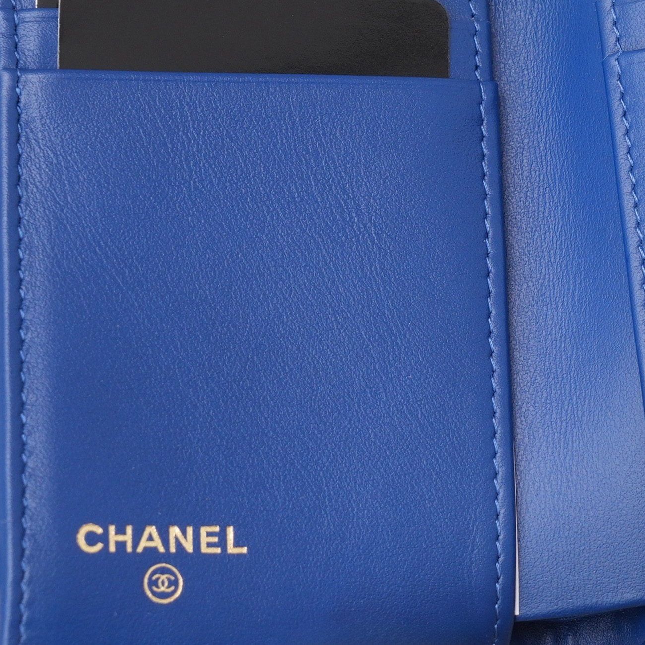 CHANEL(USED)샤넬 AP0710 캐비어 까멜리아 3단 반지갑