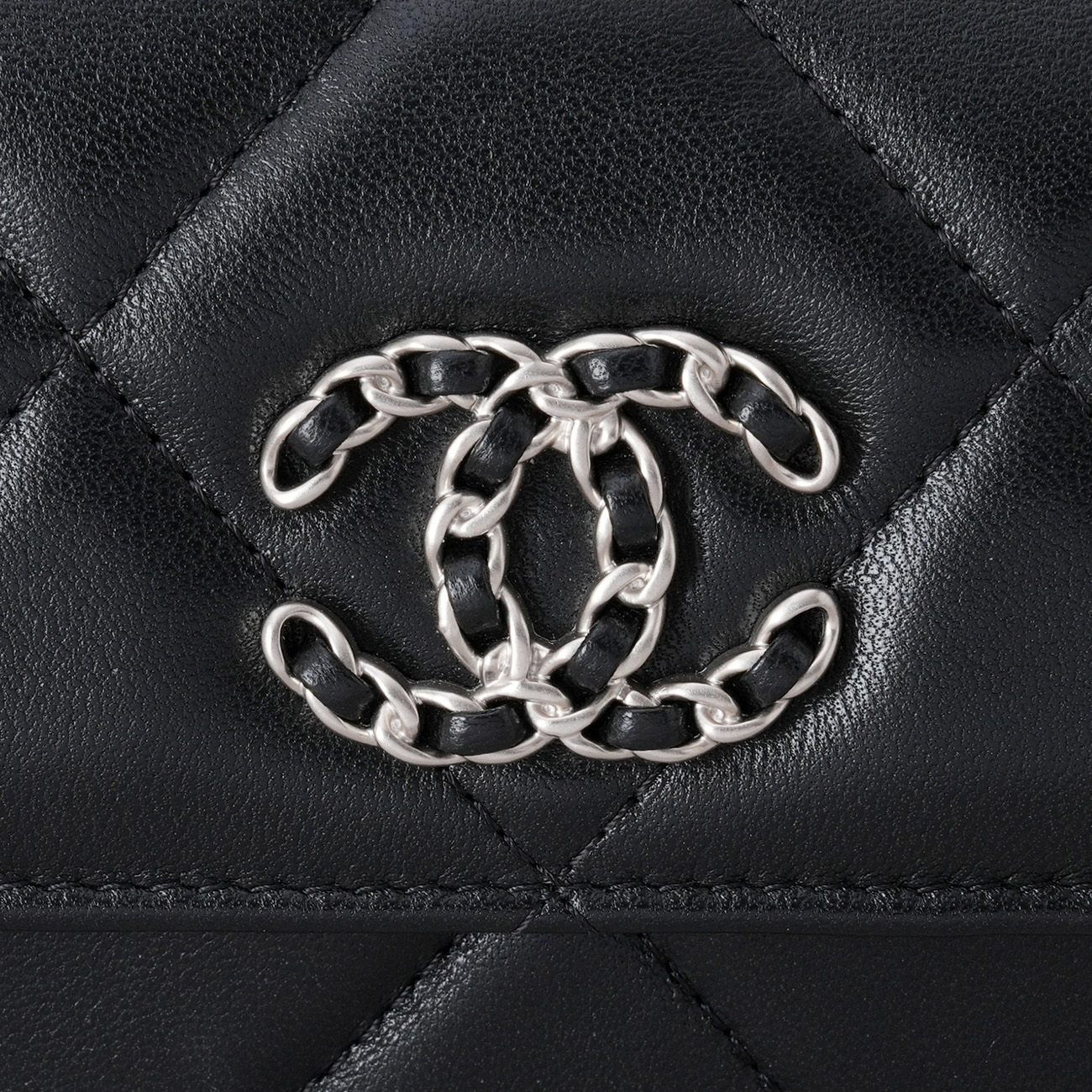 CHANEL(USED)샤넬 AP2522 19 체인 미니 카드지갑