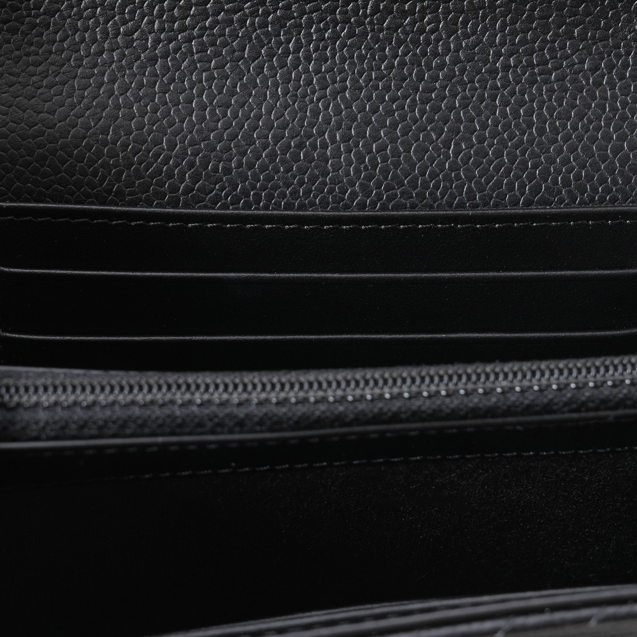 CHANEL(USED)샤넬 캐비어 보이샤넬 쉐브론 중지갑