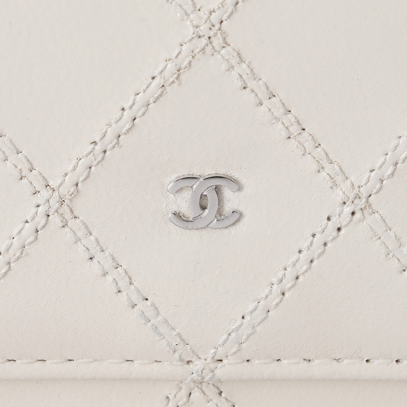 CHANEL(USED)샤넬 시즌 빈티지 플랩 반지갑