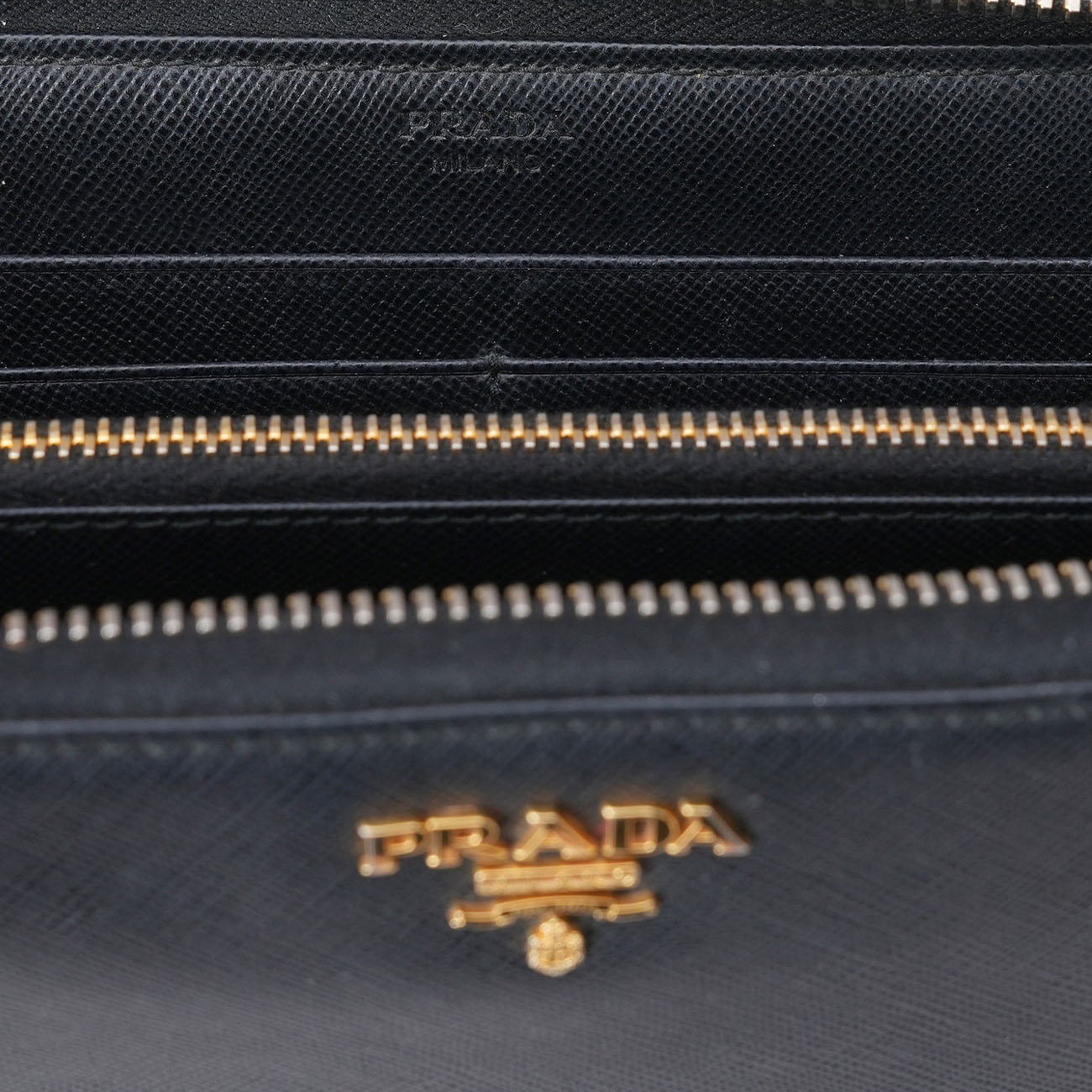 PRADA(USED)프라다 사피아노 장지갑