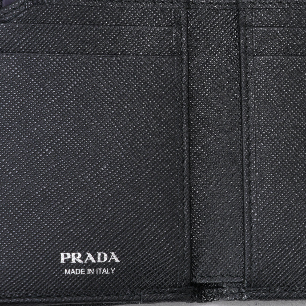 PRADA(USED)프라다 사피아노 반지갑