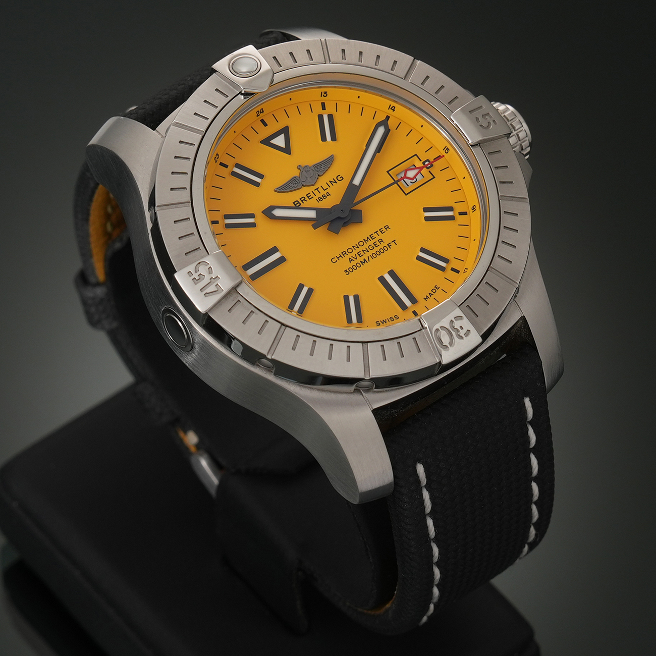 BREITLING(USED)브라이틀링 어벤저 오토매틱 45 씨울프 A17319