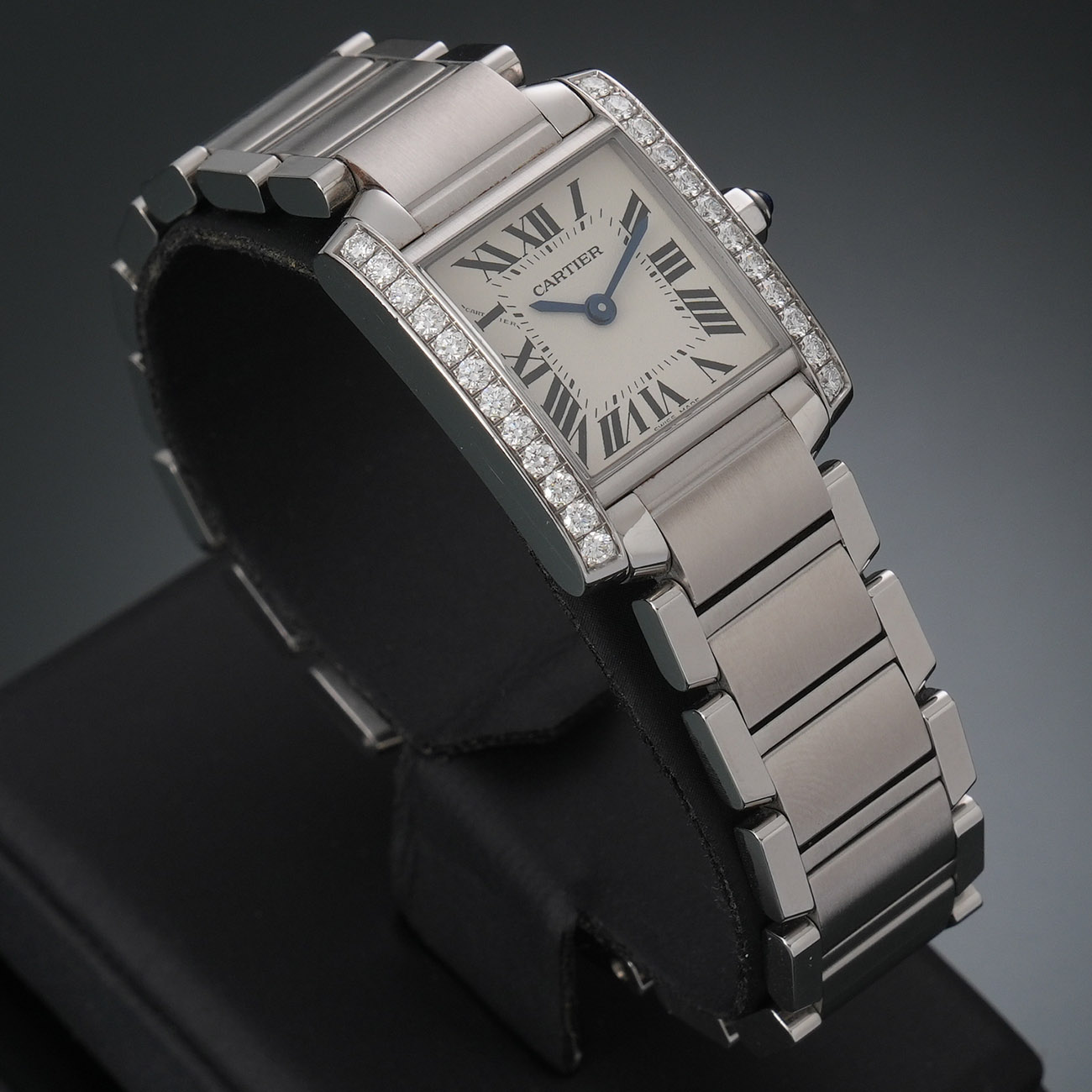 CARTIER(USED)까르띠에 탱크 프랑세즈 스몰 다이아베젤 W4TA0008