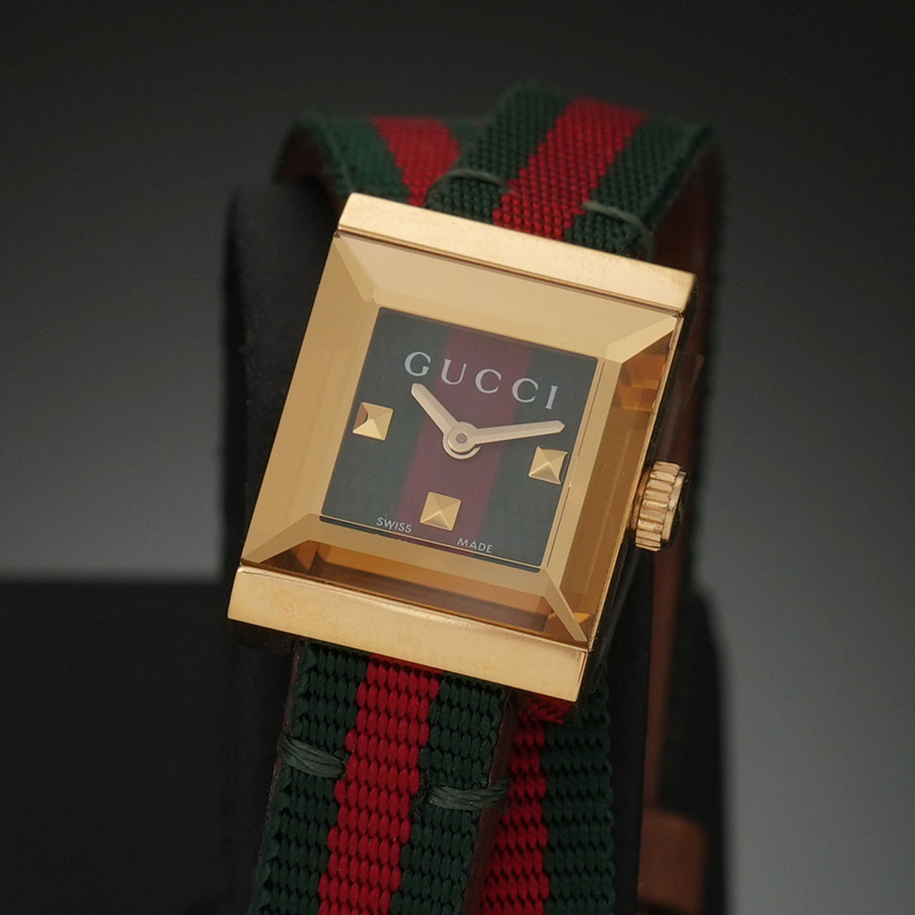 GUCCI(USED)구찌 더블 스트랩 쿼츠