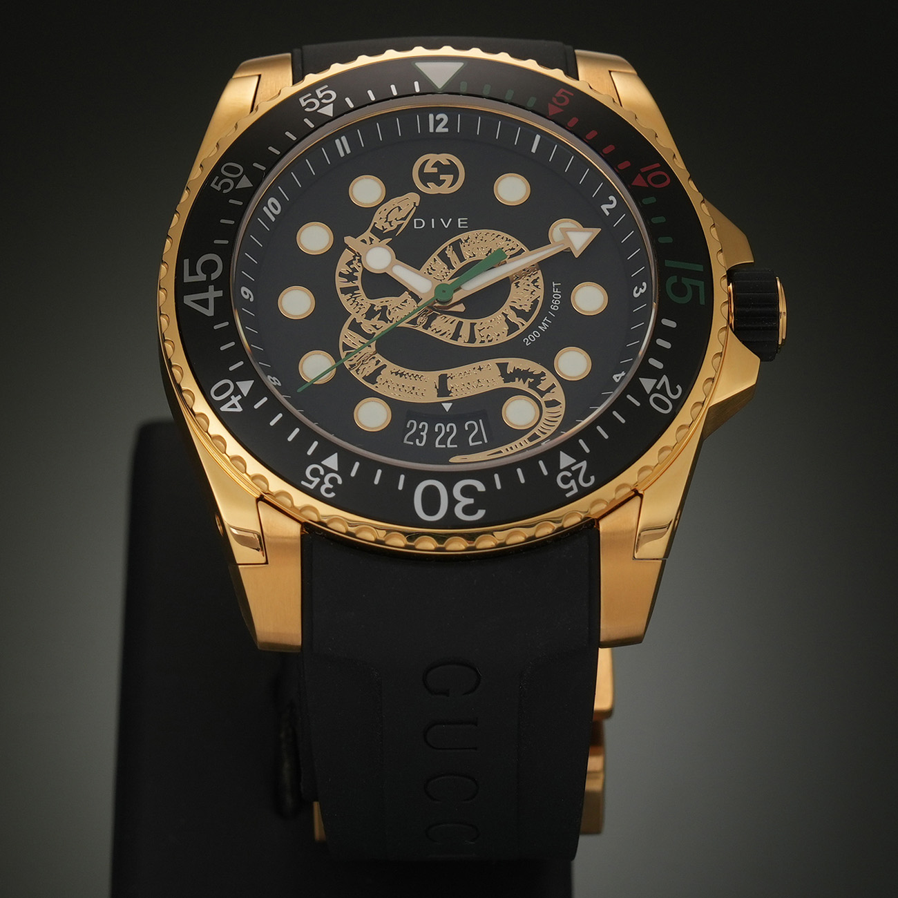 GUCCI(USED)구찌 킹스네이크 다이브 워치 136.2