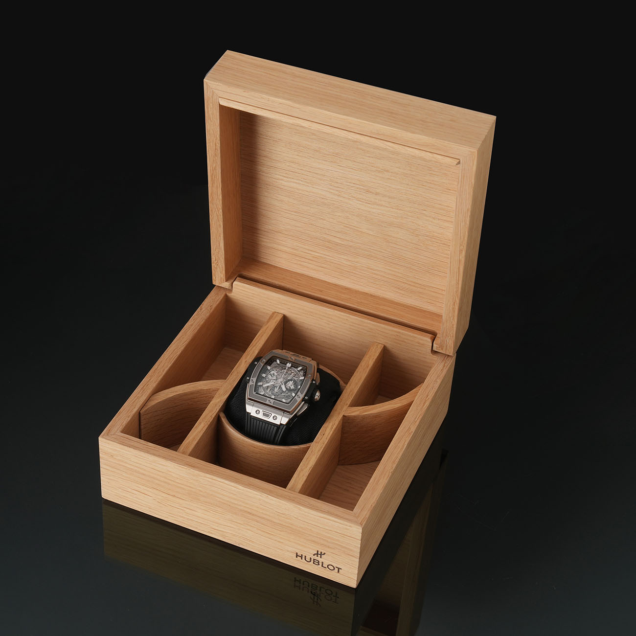 HUBLOT(USED)위블로 스피릿 오브 빅뱅 42MM 티타늄