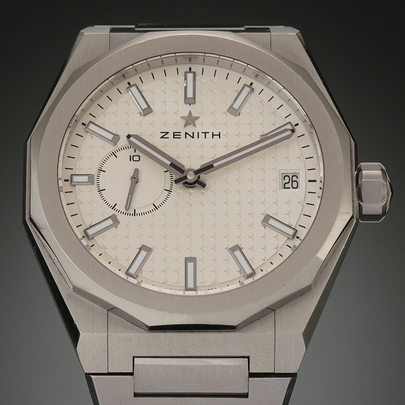 ZENITH(USED)제니스 데피 스카이라인 41 스틸