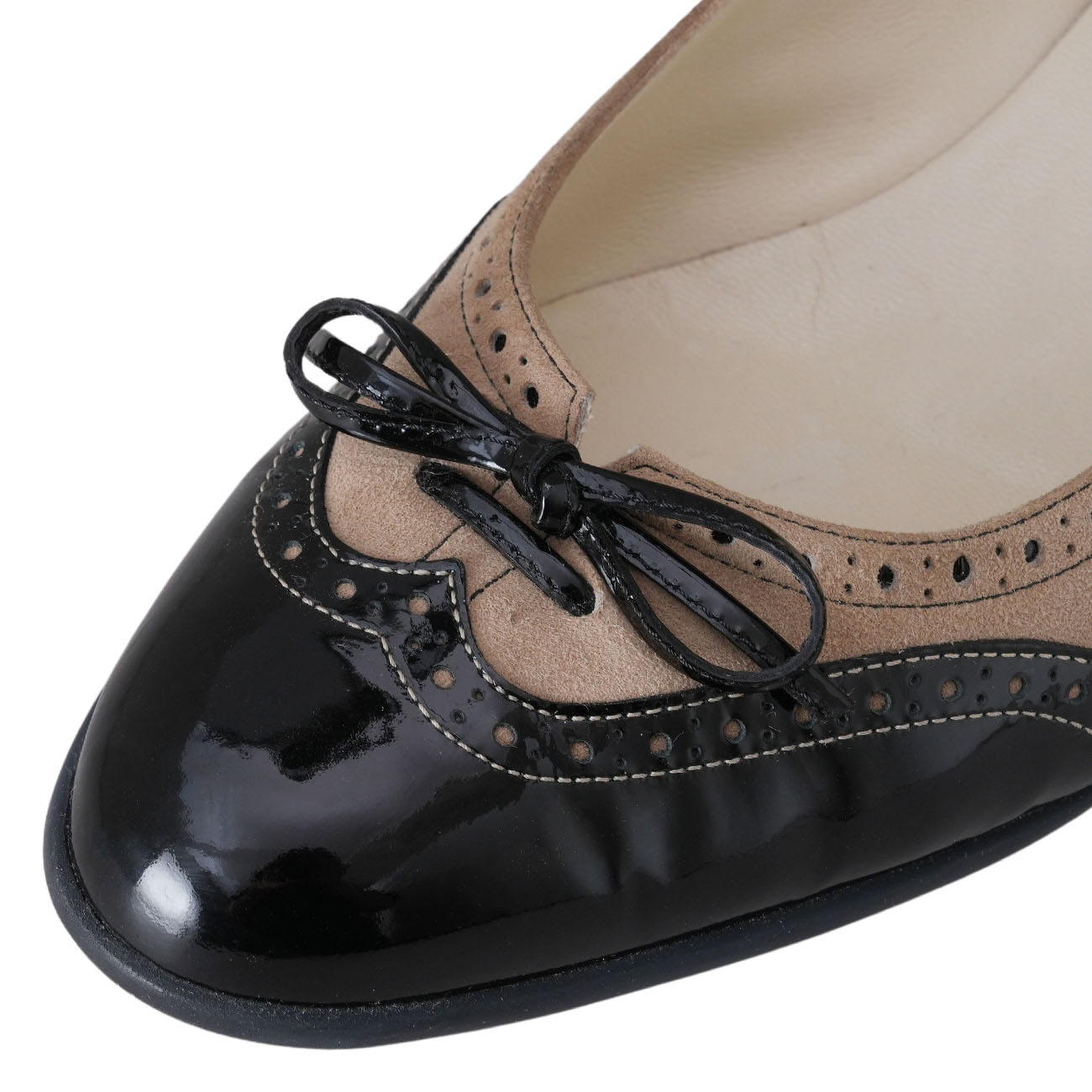 FERRAGAMO(USED)페레가모 에나멜 리본 스웨이드 로퍼 #7.5