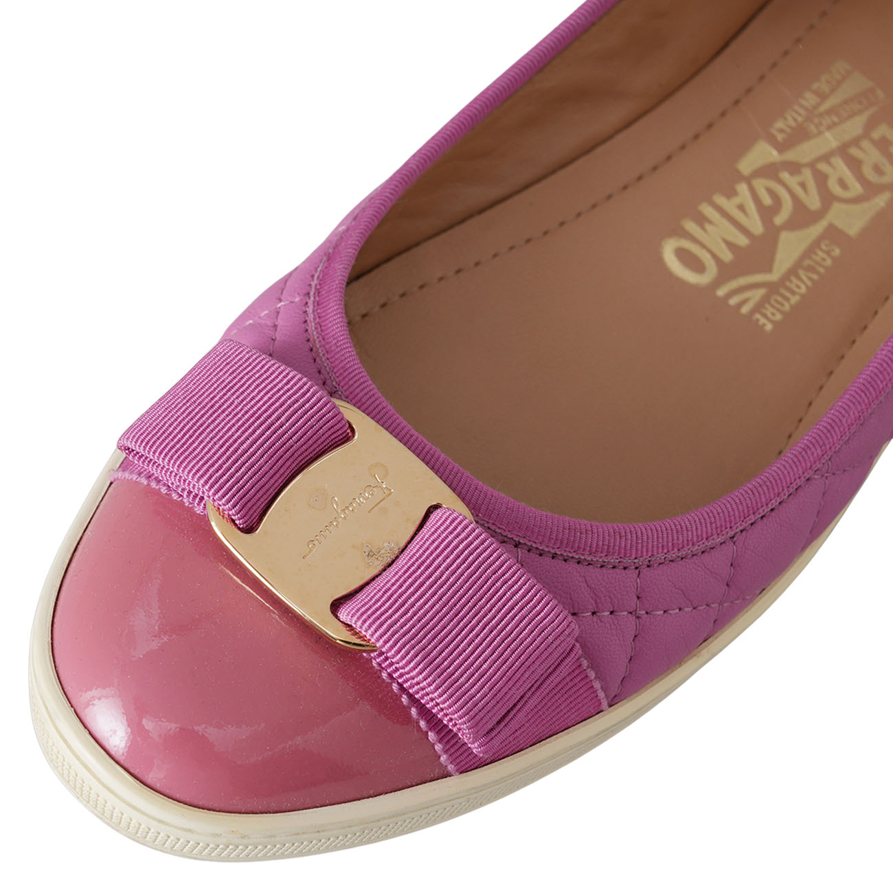 FERRAGAMO(USED)페레가모 페이던트 바라 플랫 슈즈 #6.5